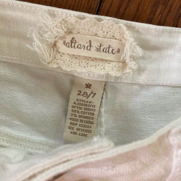 Altered state shorts - Picture 2 of 2